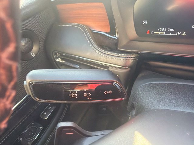 Certified 2022 Lincoln Corsair Reserve w/ Equipment Group 201A AWD/4WD image 27