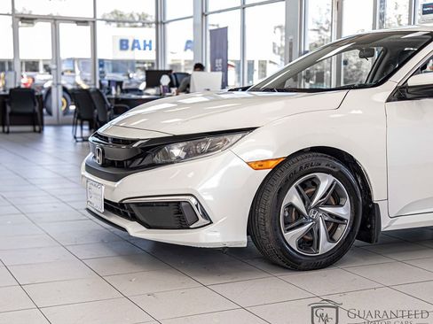 Used 2021 Honda Civic LX image 3