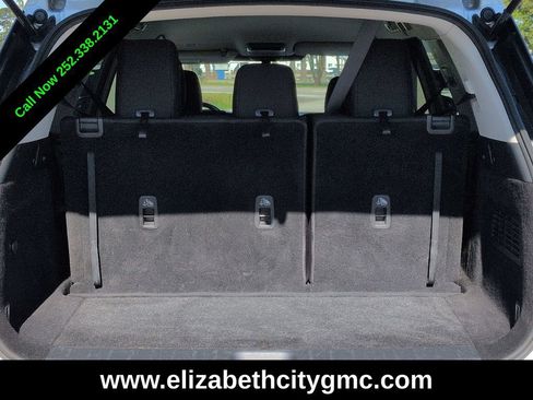 Used 2022 Nissan Pathfinder SV AWD/4WD image 14