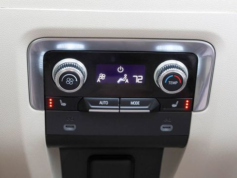 Used 2024 GMC Yukon Denali w/ Max Trailering Package AWD/4WD image 18