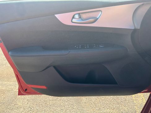 Used 2024 Kia Forte LXS FWD image 18