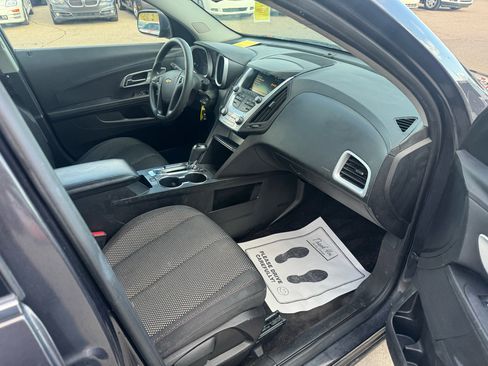 Used 2016 Chevrolet Equinox LS image 12