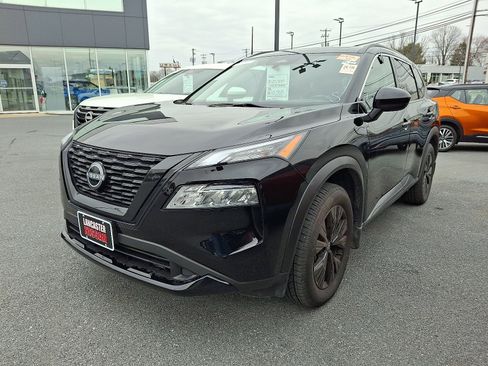 Certified 2023 Nissan Rogue SV w/ SV Premium B Package image 2