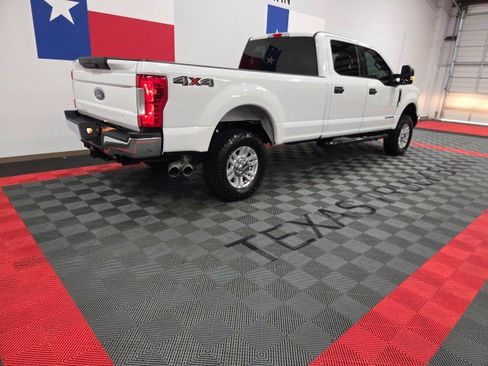 Used 2019 Ford F350 XLT AWD/4WD image 25