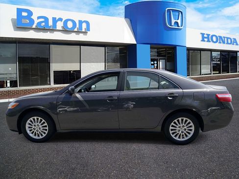 Used 2009 Toyota Camry FWD image 3