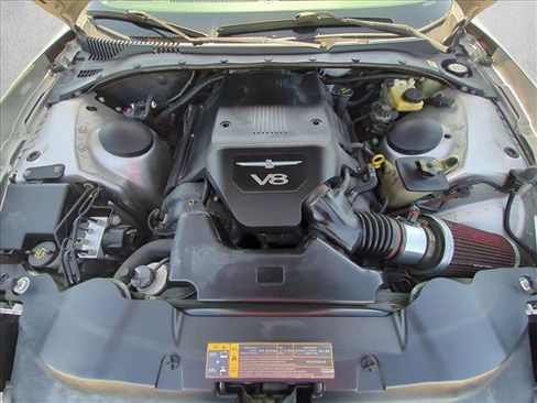 Used 2005 Ford Thunderbird RWD image 17