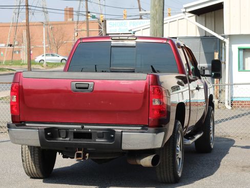 Used 2008 Chevrolet Silverado 2500 LT w/ 1LT Convenience Package image 8
