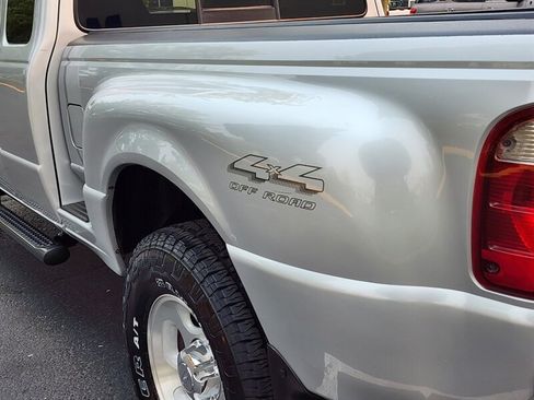 Used 2001 Ford Ranger 4x4 SuperCab image 11