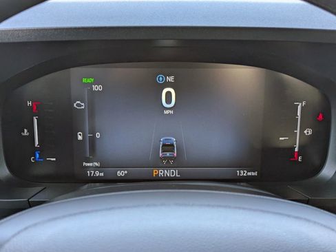 New 2025 Ford Maverick XL image 28