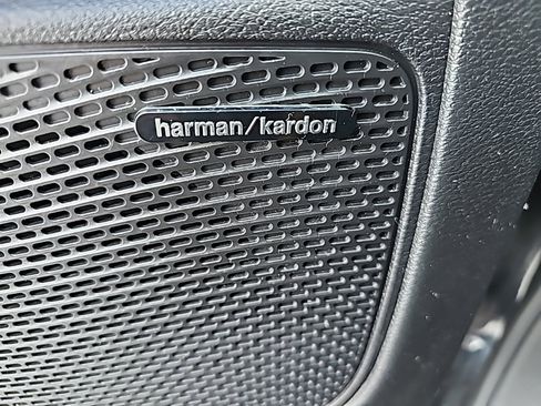 Certified 2022 Chrysler Pacifica Pinnacle image 42