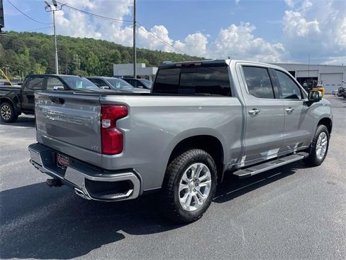New 2025 Chevrolet Silverado 1500 LTZ image 3