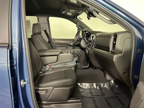 New 2026 Chevrolet Silverado 3500 LT w/ All Star Edition image 13