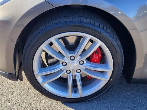 Used 2015 Tesla Model S P85D image 10