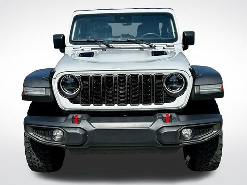 Used 2024 Jeep Wrangler Unlimited Rubicon AWD/4WD image 9