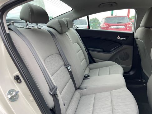 Used 2015 Kia Forte LX FWD image 26