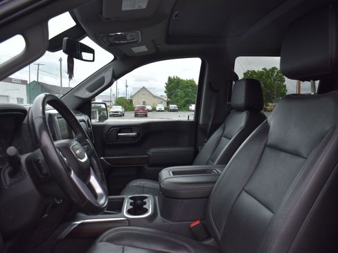 Used 2019 GMC Sierra 1500 SLT w/ SLT Premium Package AWD/4WD image 13