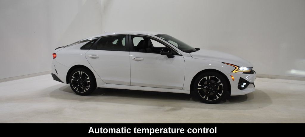 Used 2024 Kia K5 GT-Line w/ GT-Line Premium Package FWD image 4