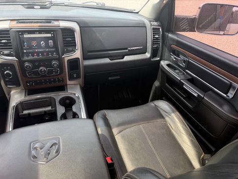 Used 2018 RAM 3500 Laramie w/ Snow Chief Group AWD/4WD image 35