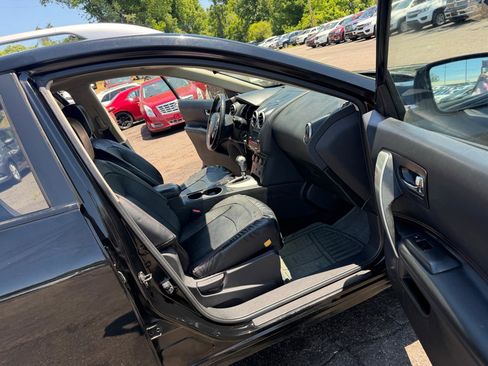 Used 2012 Nissan Rogue SL FWD image 17