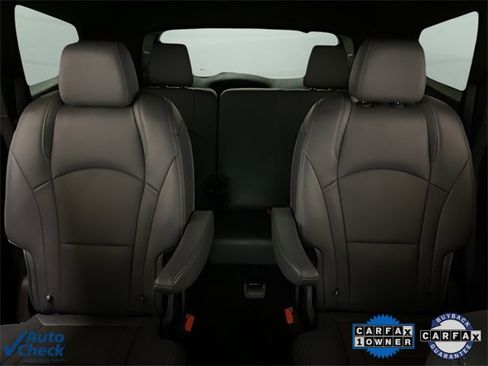 Used 2024 Buick Enclave Premium image 65