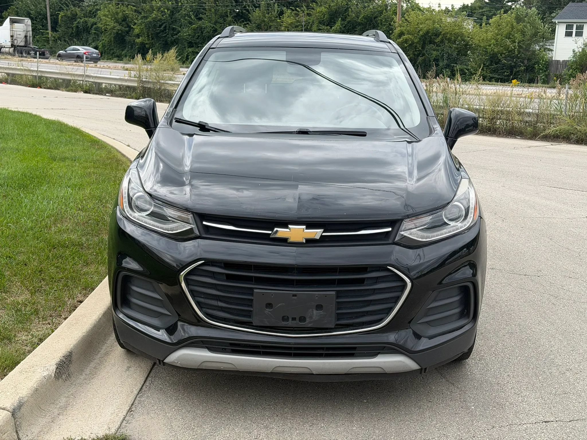Used 2020 Chevrolet Trax LT FWD image 8