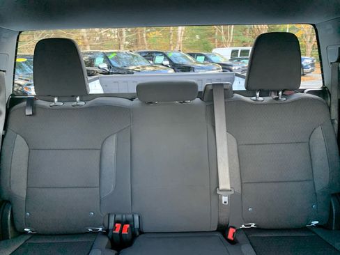 Certified 2024 Chevrolet Silverado 1500 Custom image 27