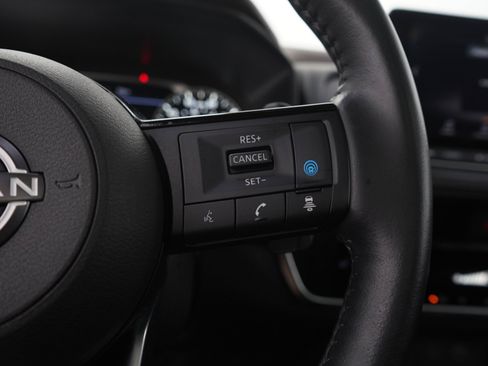 Used 2023 Nissan Rogue SV w/ SV Premium B Package AWD/4WD image 28