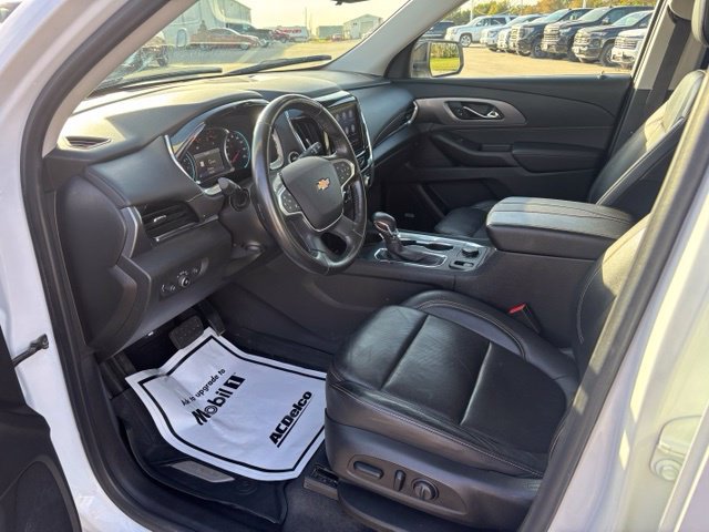 Certified 2021 Chevrolet Traverse Premier w/ LPO, 'HIT The Road' Package AWD/4WD image 9