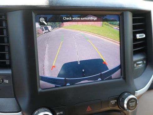 Used 2020 RAM 1500 Big Horn RWD image 33