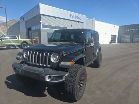 Used 2019 Jeep Wrangler Unlimited Sahara AWD/4WD image 1