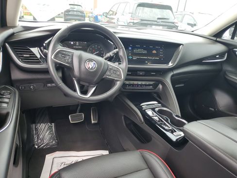 Used 2022 Buick Envision Essence w/ Technology Package I FWD image 9