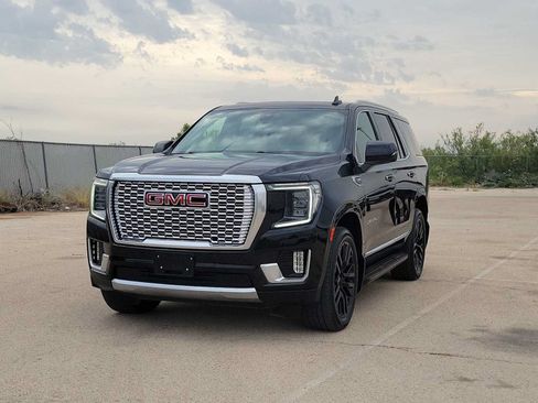 Used 2021 GMC Yukon Denali AWD/4WD image 4