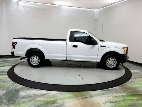 Used 2016 Ford F150 XL RWD image 4