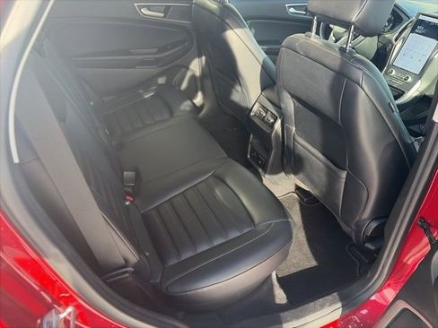 Used 2022 Ford Edge SEL w/ Convenience Package image 10