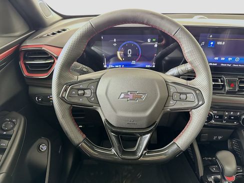 New 2026 Chevrolet TrailBlazer RS w/ Convenience Package AWD/4WD image 11