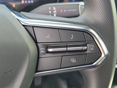 New 2026 Chevrolet Equinox EV LT image 6