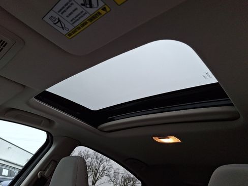 Used 2022 Honda HR-V EX image 14