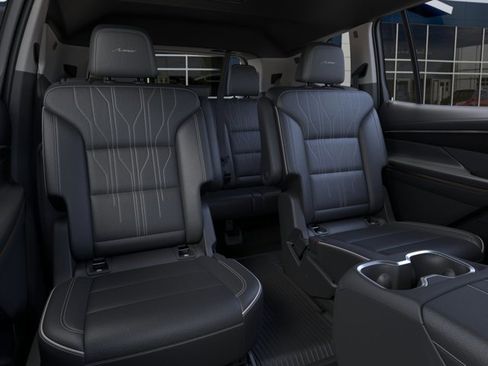 New 2026 Buick Enclave Avenir w/ Super Cruise Package AWD/4WD image 17