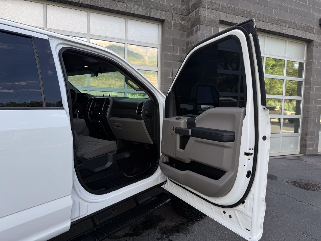 Used 2019 Ford F250 XLT w/ FX4 Off-Road Package AWD/4WD image 43
