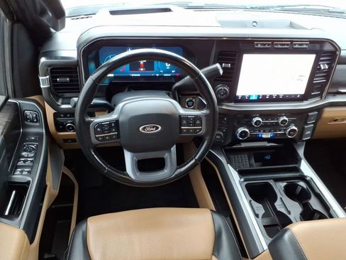 Certified 2023 Ford F250 Lariat w/ Lariat Ultimate Package image 17