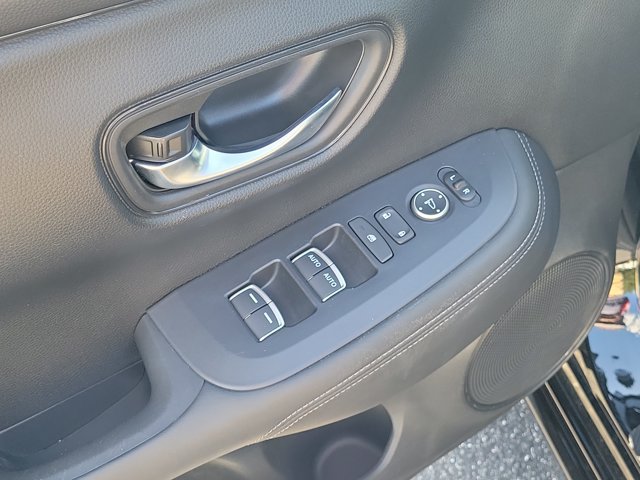 Certified 2024 Honda HR-V EX-L image 16