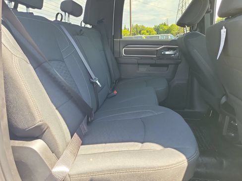 New 2026 RAM 2500 Big Horn AWD/4WD image 18
