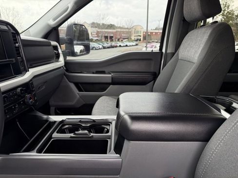 Used 2024 Ford F250 XLT w/ FX4 Off-Road Package image 25