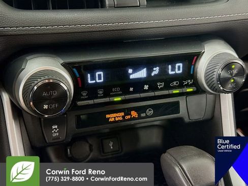 Used 2021 Toyota RAV4 LE image 17