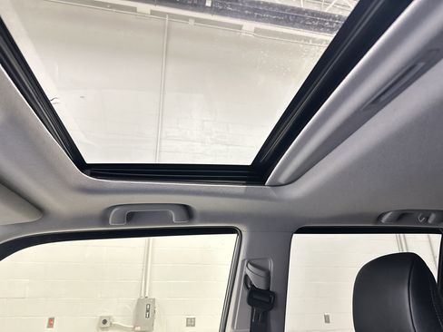 Used 2022 Toyota 4Runner SR5 Premium w/ Moonroof Package image 28