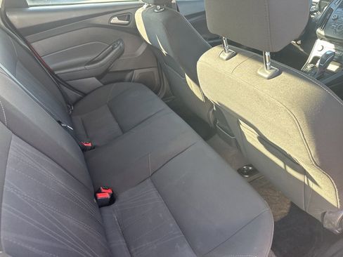 Used 2015 Ford Focus SE image 21