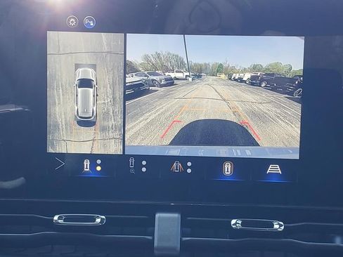 New 2026 Chevrolet Equinox RS w/ Safety and Technology Package AWD/4WD image 10