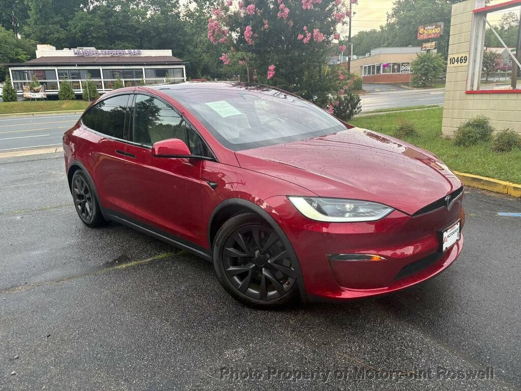 Used 2024 Tesla Model X AWD/4WD image 3