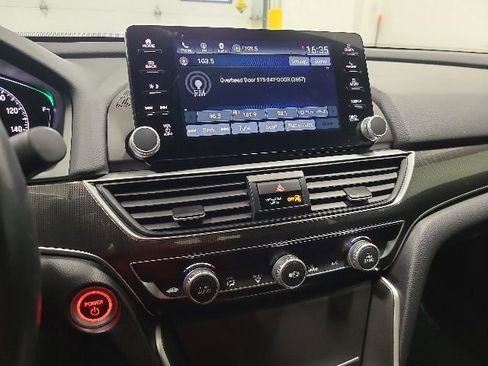 Used 2022 Honda Accord Sport image 26