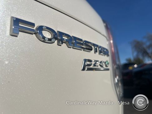 Used 2017 Subaru Forester 2.5i w/ Alloy Wheel Package image 10